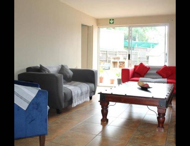 18 BEDROOM HOUSE FOR SALE IN BONAERO PARK EXT